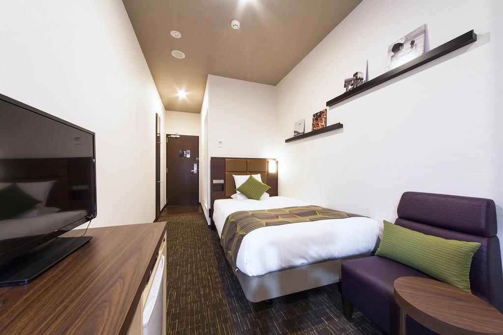 Double Room with Small Double Bed - Non-Smoking