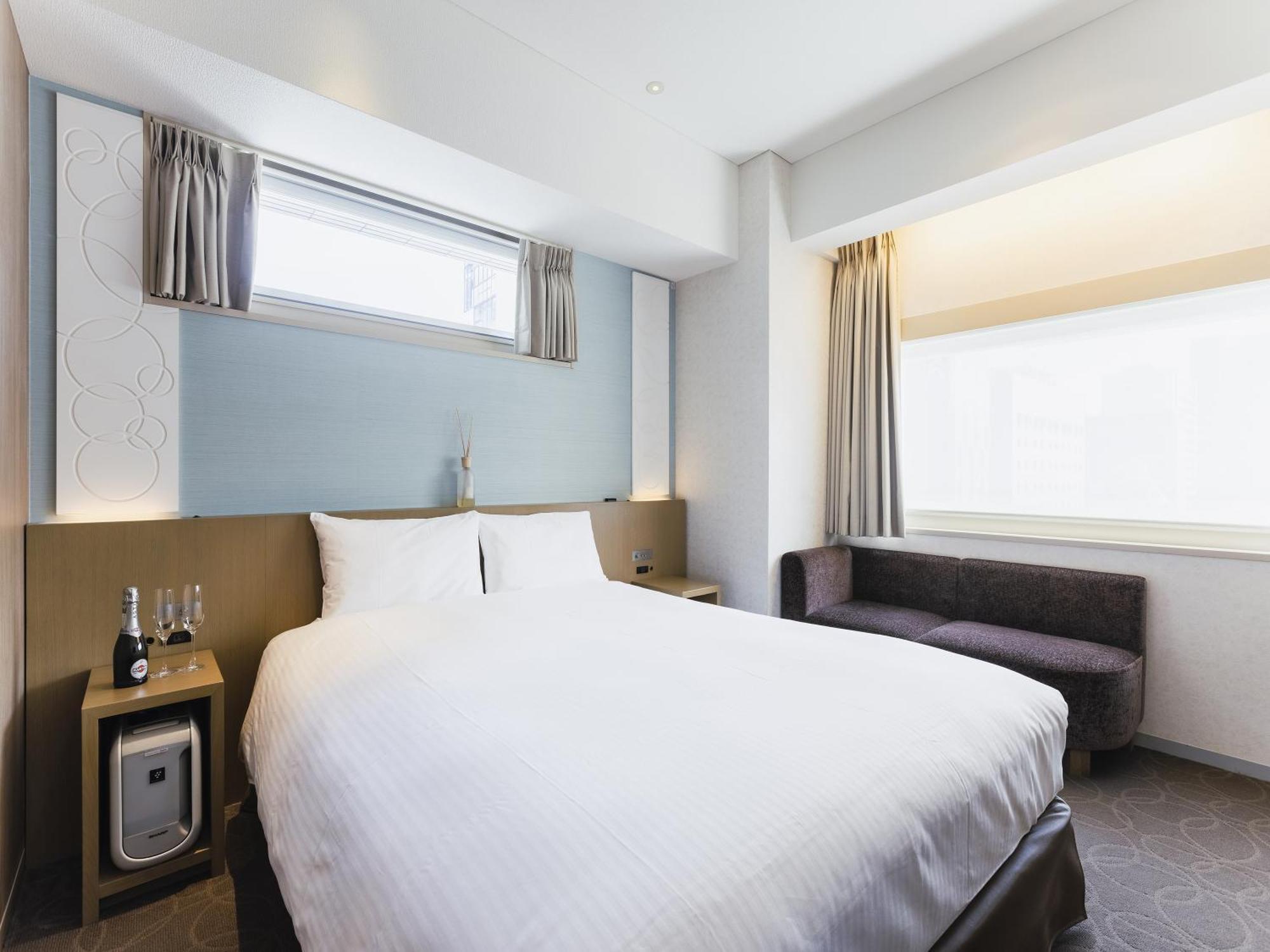 Deluxe Double Room - Non-Smoking,1528437163:JPEG