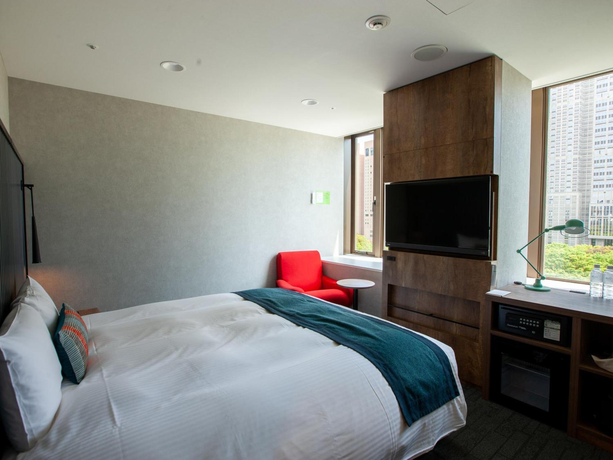 26sqm Large Deluxe Hollywood Room on the Top Floor - Non-Smoking