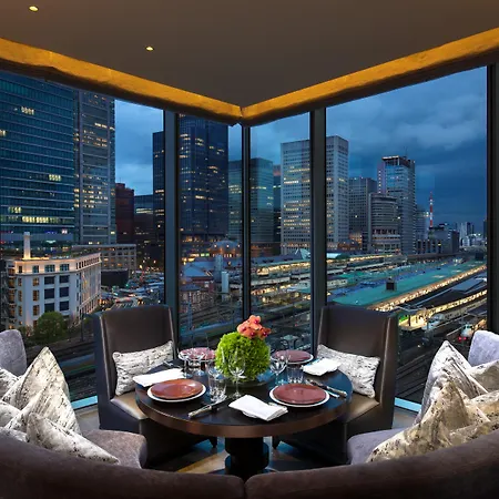 Four Seasons Hotel Tokyo At Marunouchi-2